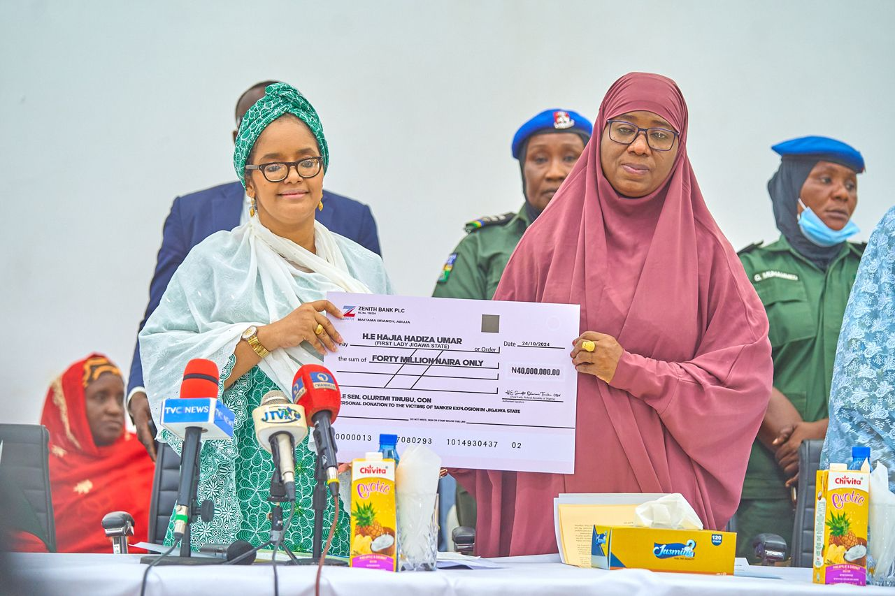 Remi Tinubu Donates N40m, Food Items To Jigawa Tanker Fire Victims