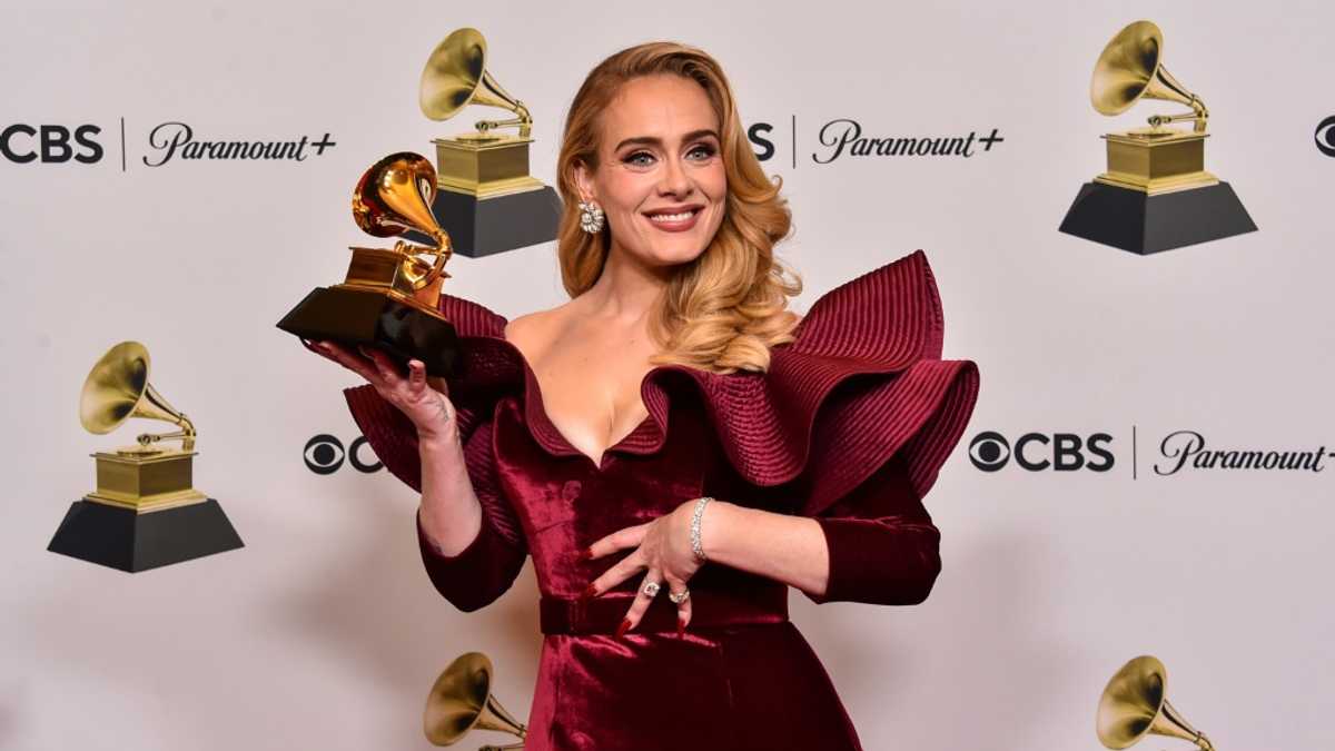 Brazil judge orders Adele song be pulled globally