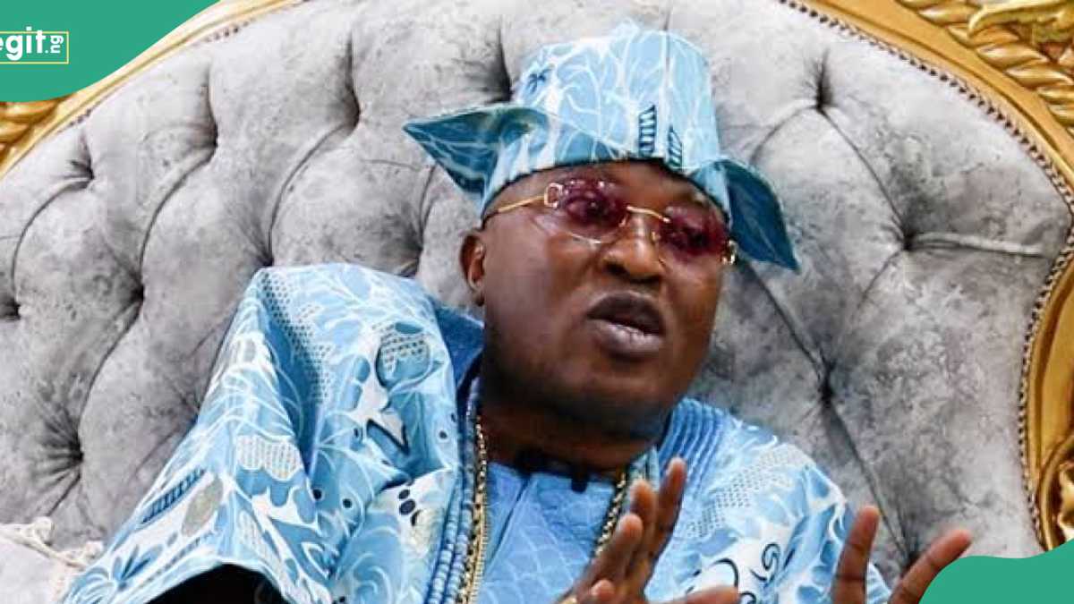 "No Govt Can Deny Muslims Rights": Top Yoruba Monarch Fumes Over Moves Against Sharia Court in Oyo