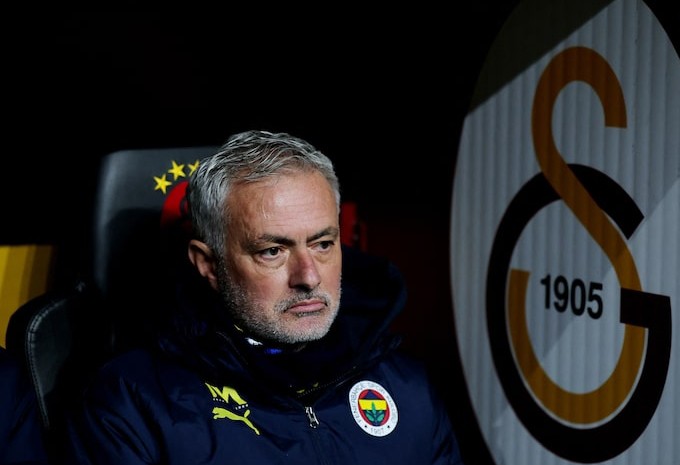 Galatasaray To Initiate Criminal Proceedings Against Mourinho Over 'Racist Statements'