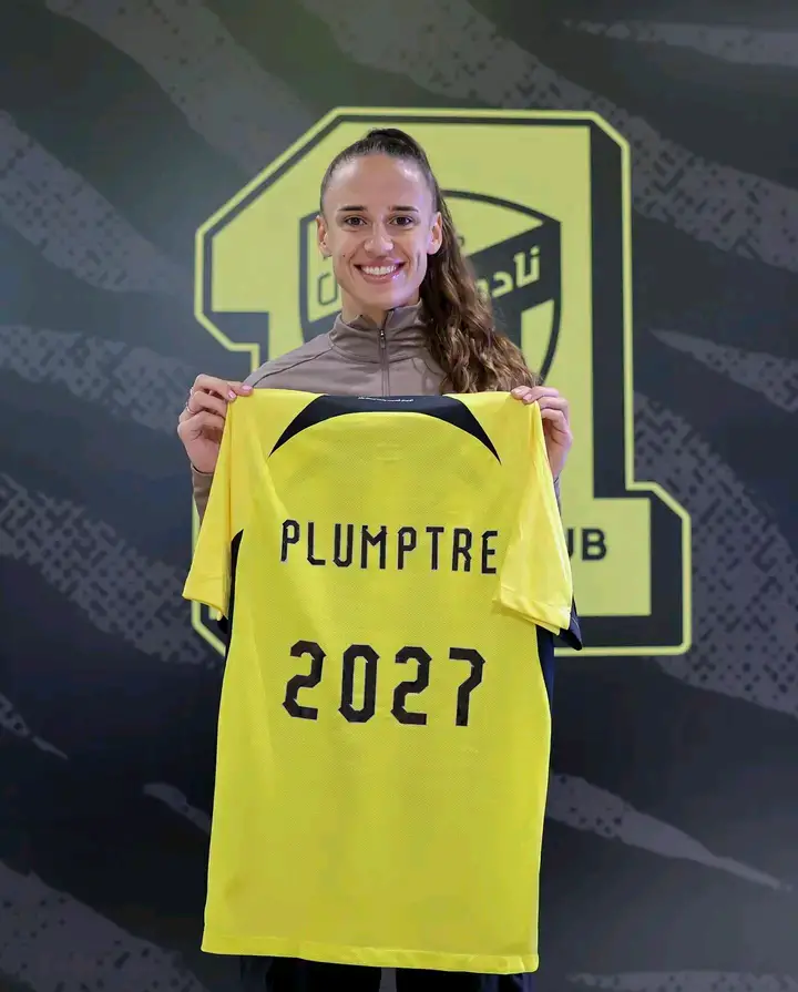 Plumptre Signs New Contract With Al-Ittihad